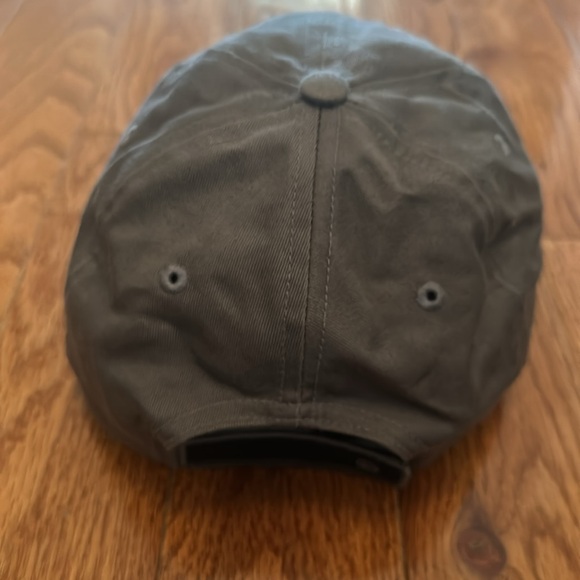 Mercury hat - Picture 2 of 3